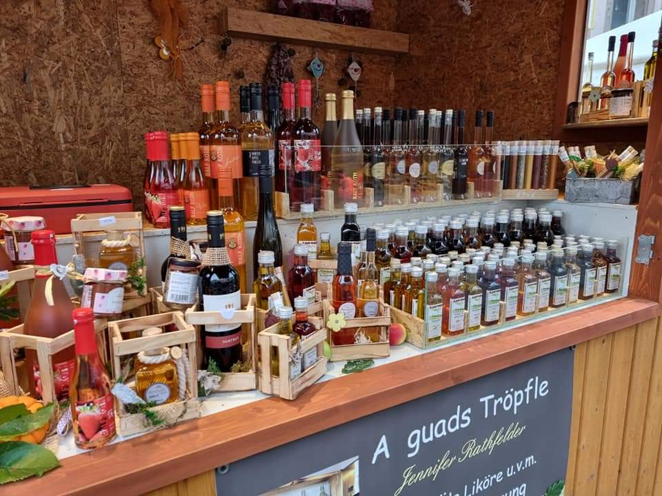 A guads Tröpfle Essig Öl Likör